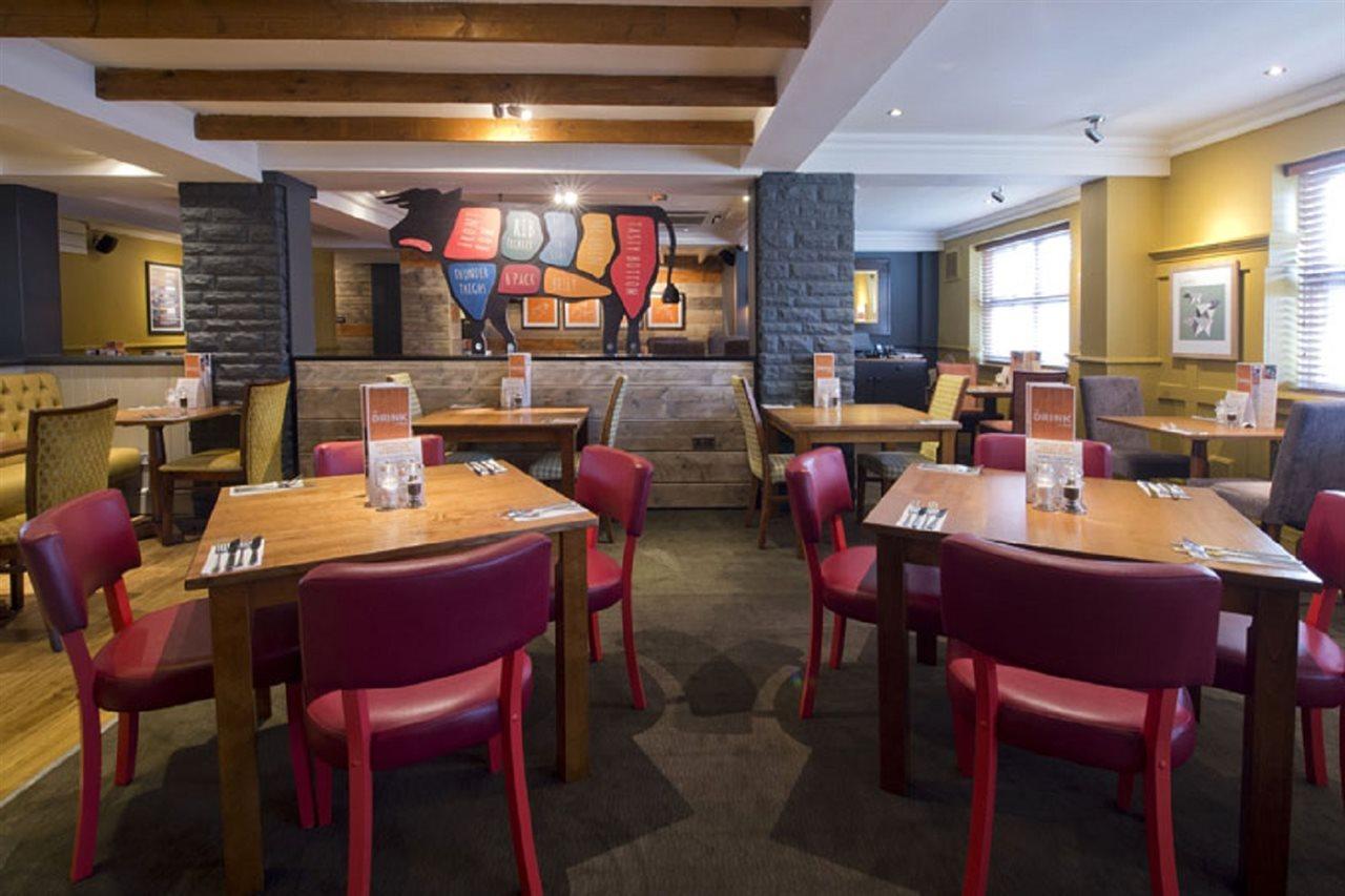 Premier Inn London Romford Esterno foto
