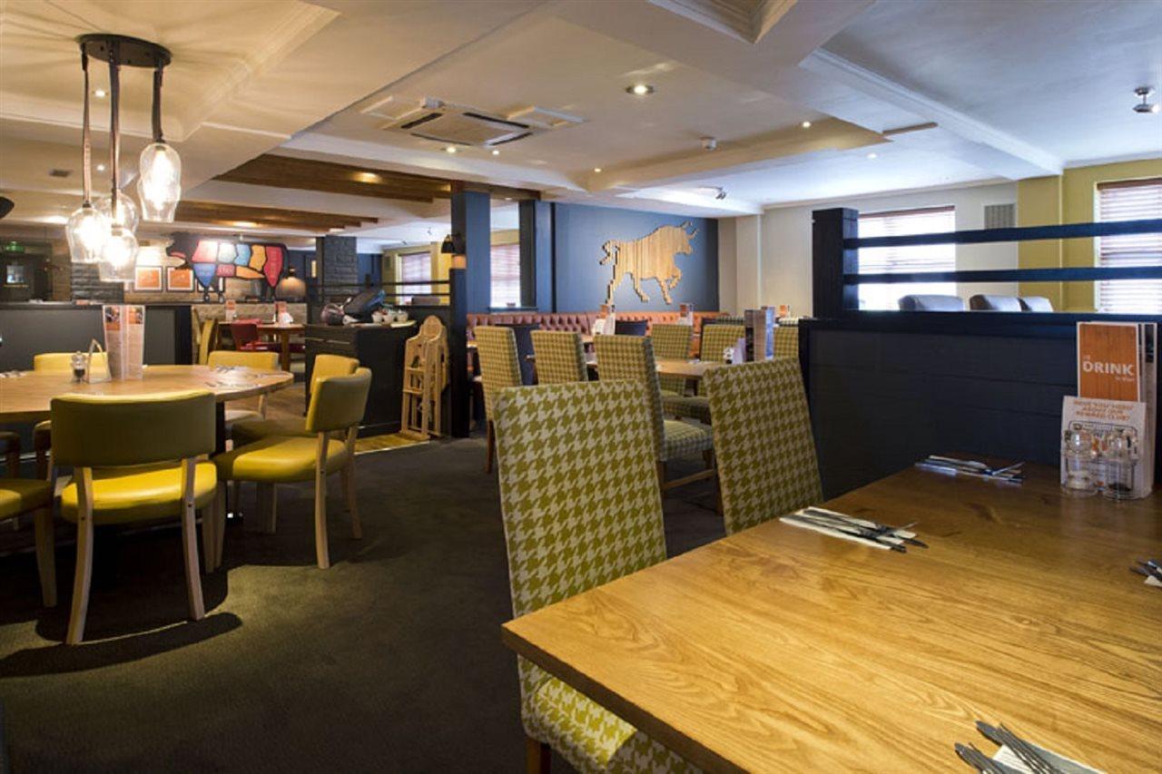 Premier Inn London Romford Esterno foto