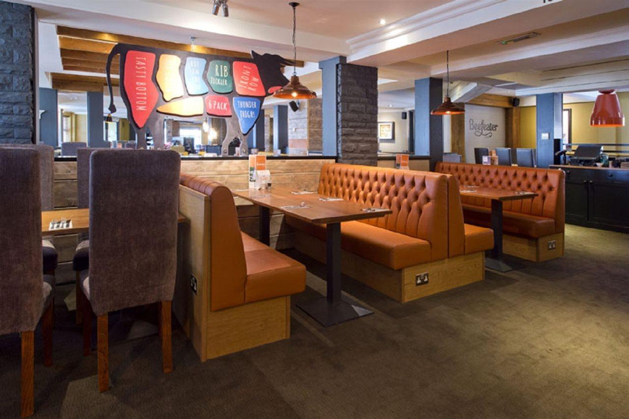Premier Inn London Romford Esterno foto