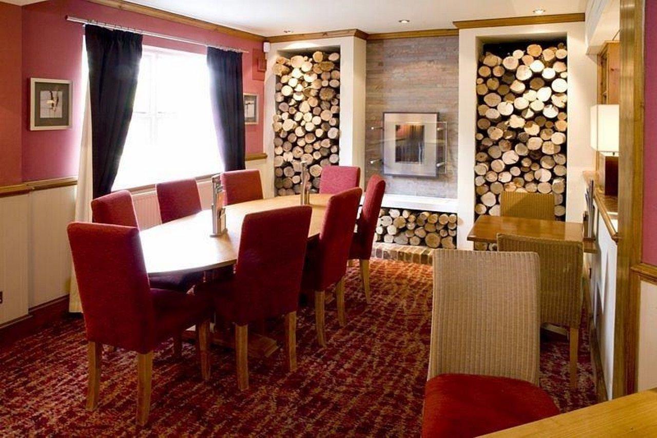 Premier Inn London Romford Esterno foto
